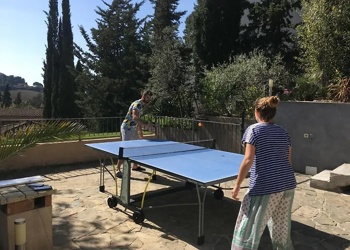 By Cassis Chambre Privee Dans Maison Familiale